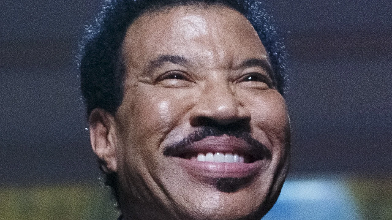 Lionel Richie 2026-2027 Tour: Ticket Guide & Status