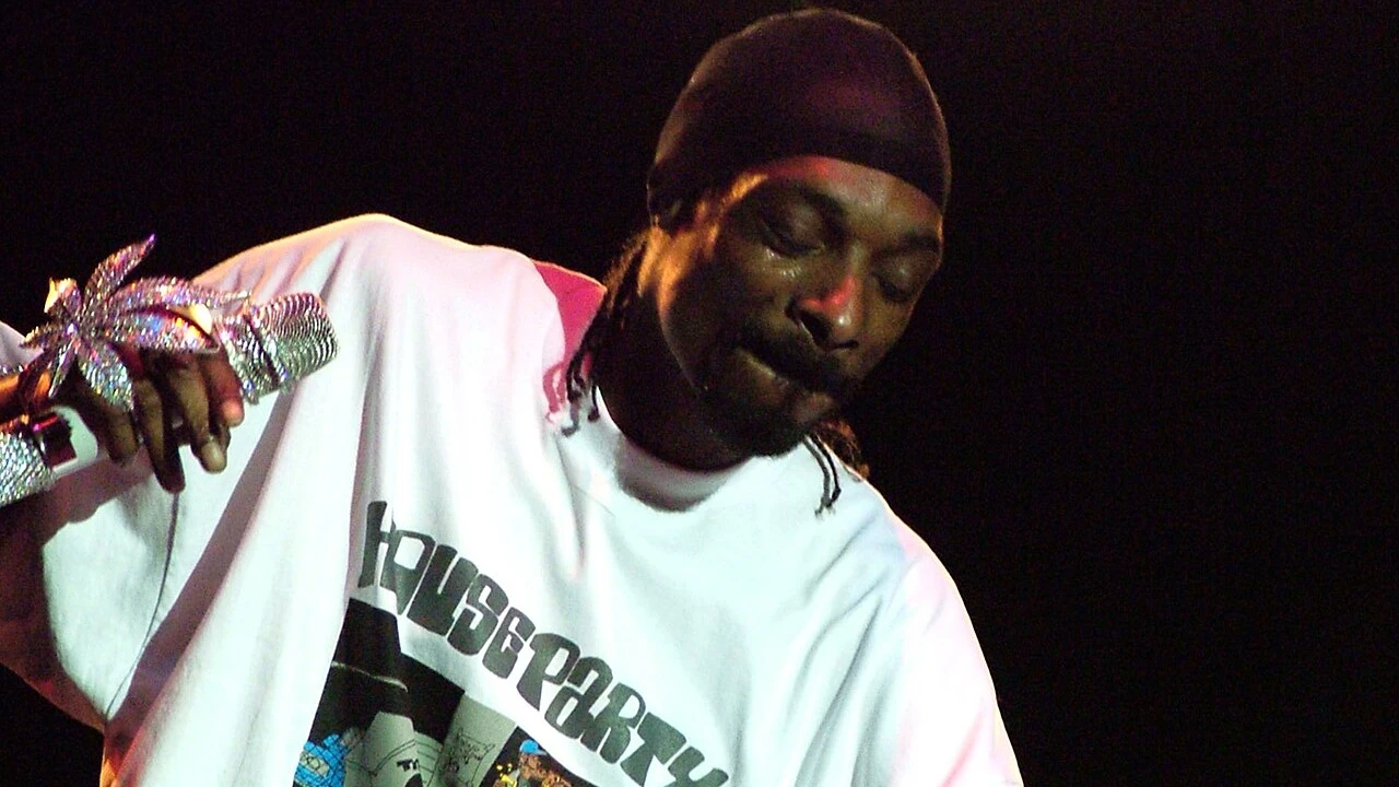 Snoop Dogg and Wiz Khalifa Tour 2026-2027: Setlist Secrets, Stage Sightlines & Ticket Deals
